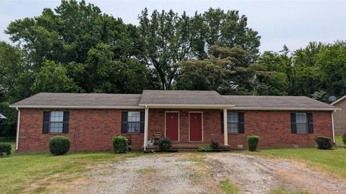 102 Gayla Ct, Portland, TN, 37148-2038 | Card Image