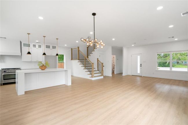 This is kitchen is chefs dream! | Image 7