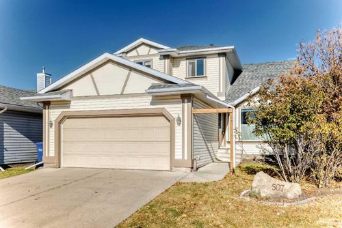 507 Sheep River Close, Okotoks, AB, T1S1S4 | Card Image