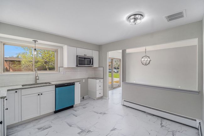 29555 Heritage Ln, House other with 4 bedrooms, 3 bathrooms and null parking in Southfield MI | Image 12