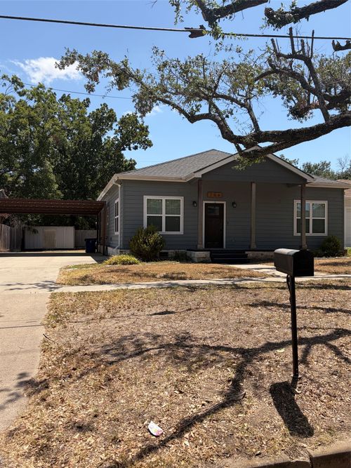 706 E Palestine St, Mexia, TX, 76667-2944 | Card Image