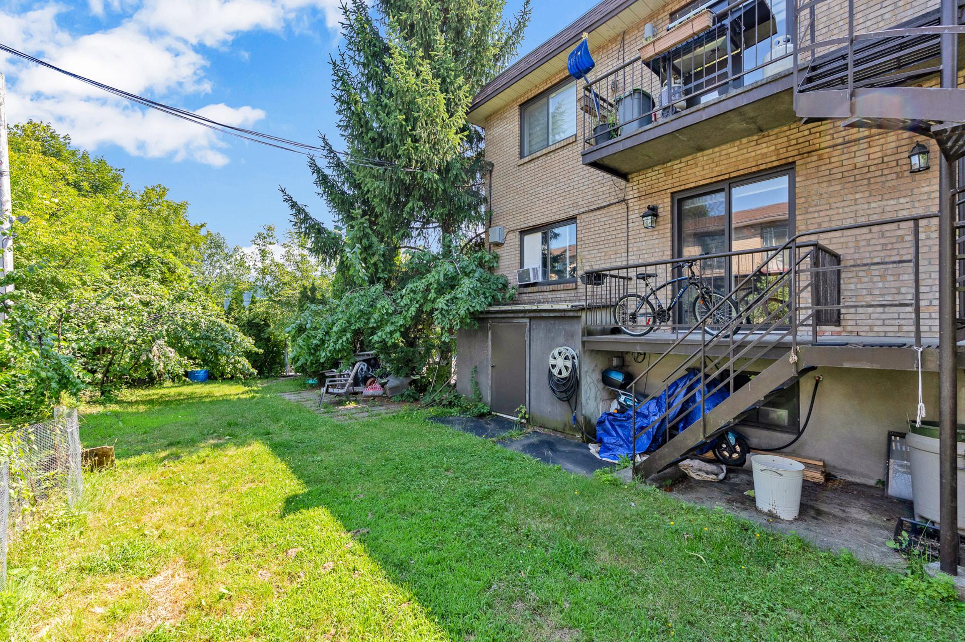 Residential Lease in Montréal (Côte-des-Neiges/Notre-Dame-de-Grâce) 3