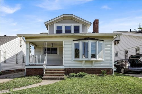 7514 Bertha Ave, Parma, OH, 44129-3104 | Card Image