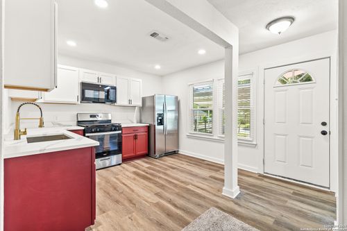 306 Linda Lou Dr, San Antonio, TX, 78223-1149 | Card Image