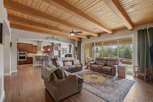 4687 Las Plazuelas, Santa Fe, NM, 87507-0836 | Card Image