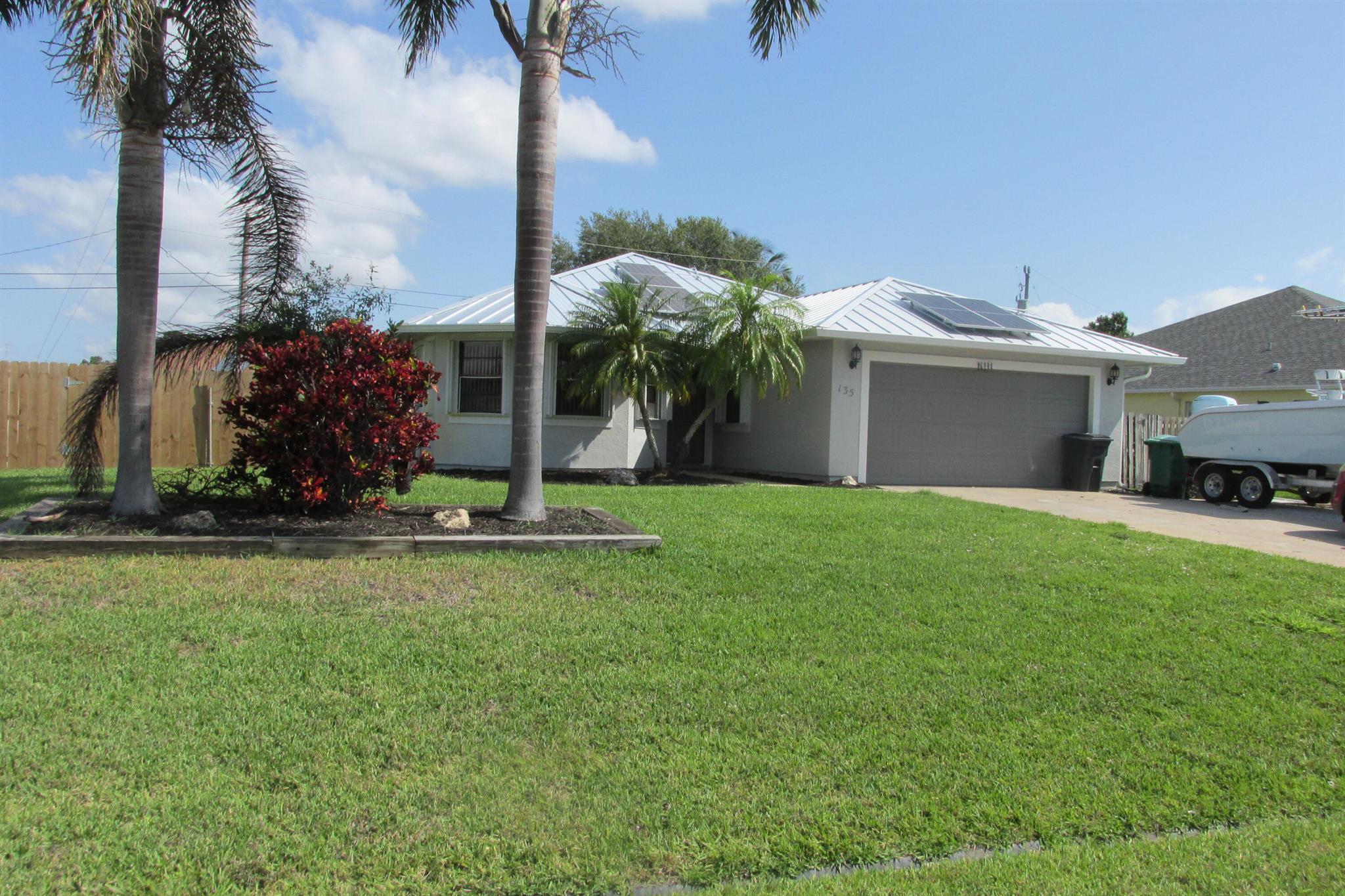 South Wakefield Cir, Port Street Lucie, FL 34953
