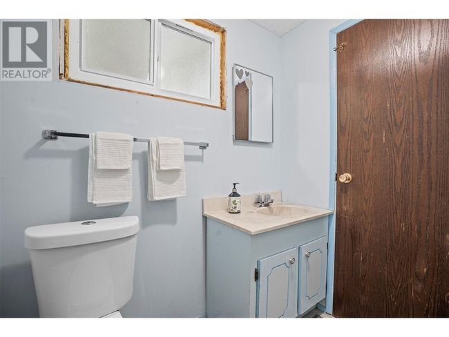 7708 Coldstream Creek Rd, House other with 4 bedrooms, 3 bathrooms and 2 parking in Coldstream BC | Image 32