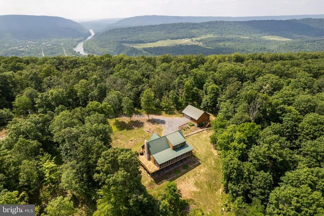 2020 Quaint Acres Ln, House other with 3 bedrooms, 3 bathrooms and null parking in BERKELEY SPRINGS WV | Image 57