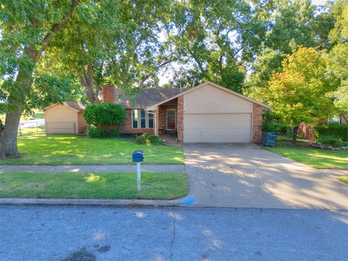204 W Seward Ave, Sand Springs, OK, 74063-2863 | Card Image