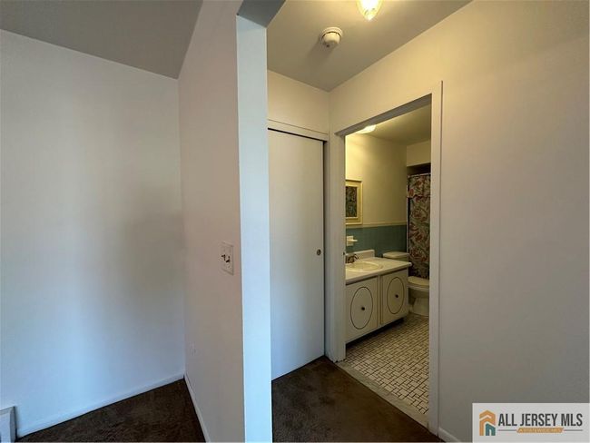 414 - 414 Cricket Ln, Townhouse with 1 bedrooms, 1 bathrooms and null parking in Woodbridge NJ | Image 13