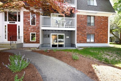 f4-220 Bedford St, Bridgewater, MA, 02324-3132 | Card Image