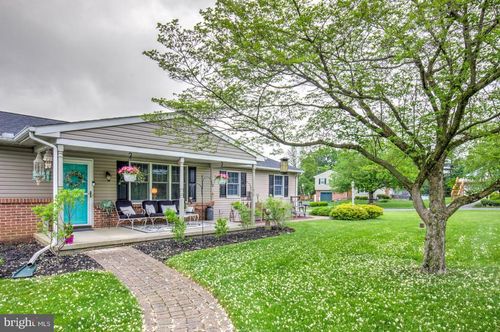 1 Eric Rd, RONKS, PA, 17572-9549 | Card Image