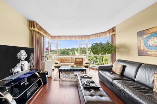 1106-1327 E Keith Rd, North Vancouver, BC, V7J | Card Image