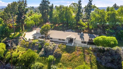 2201 Skyline Dr., Fullerton, CA, 92831 | Card Image