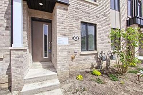 7 Case Ootes Dr, North York, ON, M4A0A9 | Card Image