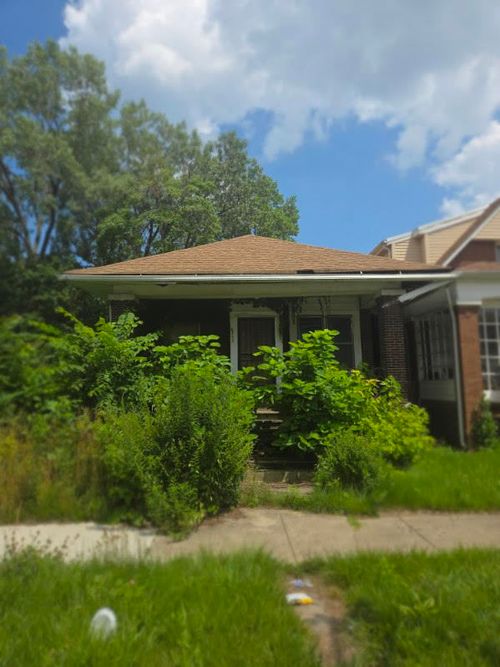 6711 S Prairie Ave, Chicago, IL, 60637-4032 | Card Image