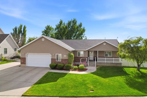 1816 River Bottom Rd, Springville, UT, 84663-3225 | Card Image