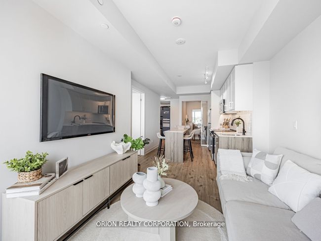 214 - 201 Brock St S, Condo with 1 bedrooms, 2 bathrooms and 1 parking in Whitby ON | Image 16