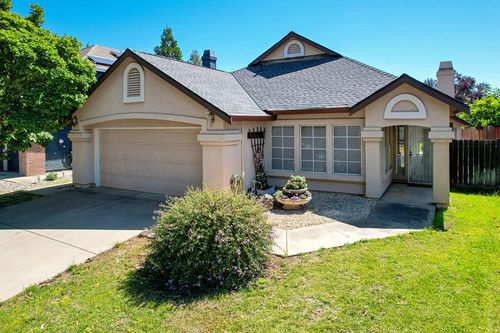 8965 White Star Way, Elk Grove, CA, 95758-6205 | Card Image