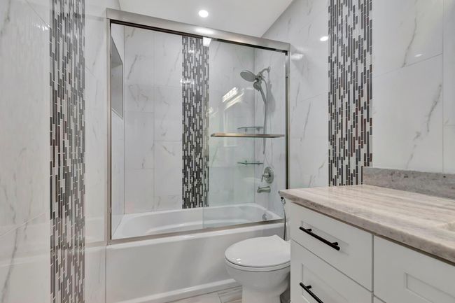 25-B - 8051 Ambach Way, Home with 2 bedrooms, 2 bathrooms and null parking in Hypoluxo FL | Image 28