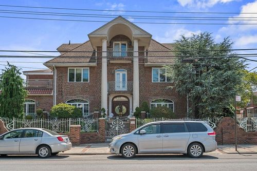 7325 14th Ave, Brooklyn, NY, 11228-2201 | Card Image