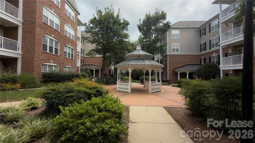 3282 Margellina Dr, Charlotte, NC, 28210-4086 | Card Image