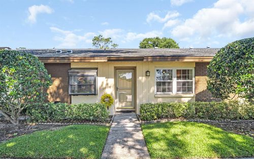 b-860 Maclaren Drive N, PALM HARBOR, FL, 34684 | Card Image