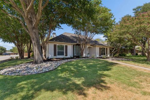 901 Autumn Lake Dr, Allen, TX, 75002-2026 | Card Image