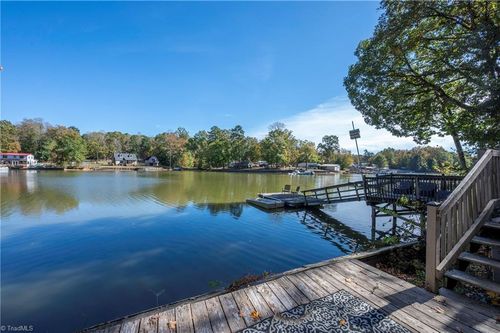 2136 Riverview Road Ext, Lexington, NC, 27292-1771 | Card Image