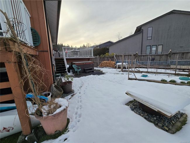 7071 Mc Dougal Pl, House other with 4 bedrooms, 3 bathrooms and 2 parking in Port Hardy BC | Image 52