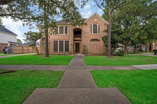 122 Crystal Reef Dr, League City, TX, 77573-9001 | Card Image