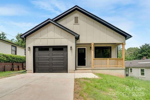 113 7th Ave Se, Hickory, NC, 28602-3514 | Card Image