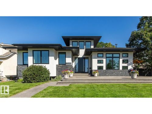 7548 110 Ave Nw, Edmonton, AB, T5B0A4 | Card Image