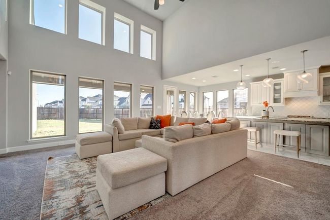 Energy saving, insulated windows and zoned A/C keep this room feeling comfortable all year long. | Image 11