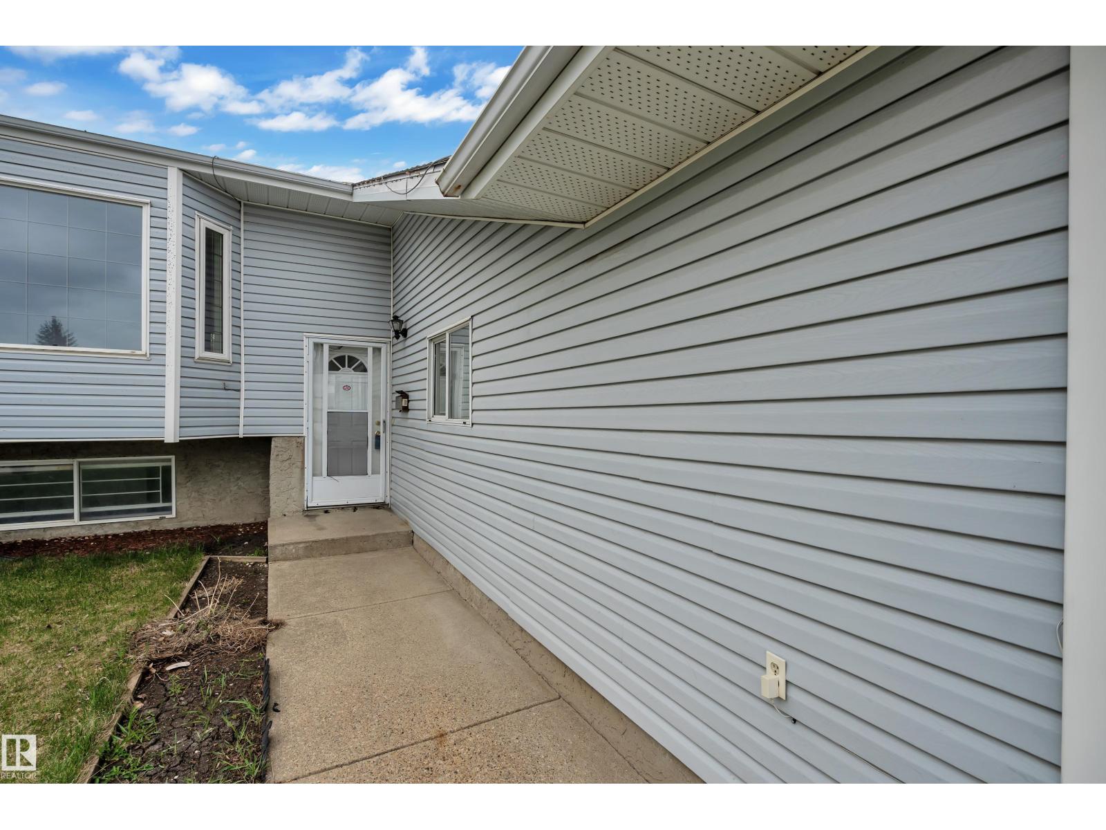 Residential in Edmonton 5