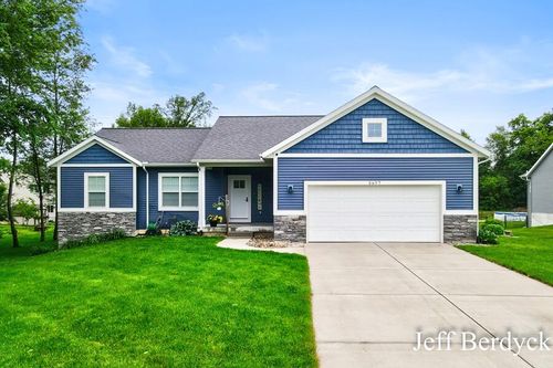 5697 Victoria St, Allendale, MI, 49401-8861 | Card Image