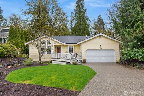 2415 Tyndell Cir Sw, Tumwater, WA, 98512-6253 | Card Image