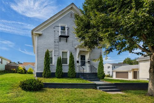 70 Martin St, East Providence, RI, 02914-4262 | Card Image