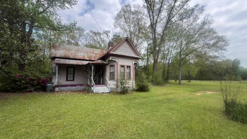 1404 N Main St, Columbia, MS, 39429-2000 | Card Image