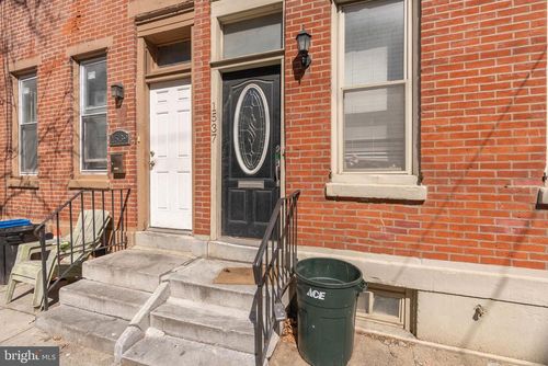 1537 Swain St, PHILADELPHIA, PA, 19130-2915 | Card Image