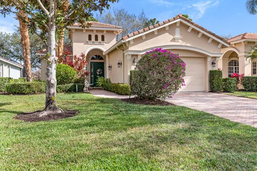 8848 Champions Way, Port St. Lucie, FL, 34986-2806 | Card Image