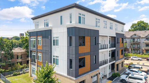 201-1117 Laurel Avenue Unit 201 Ave, Knoxville, TN, 37916 | Card Image