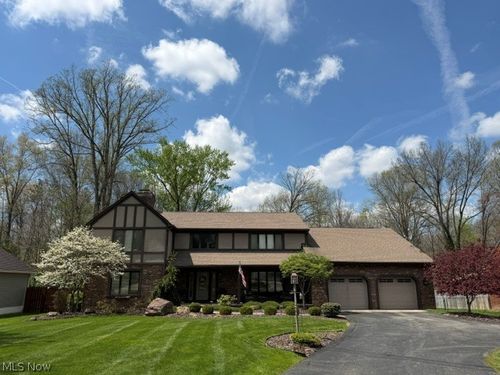 6640 Mill Creek Blvd, Youngstown, OH, 44512-4109 | Card Image