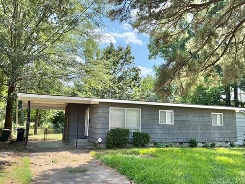 15 Lamont Dr, Little Rock, AR, 72209-2117 | Card Image