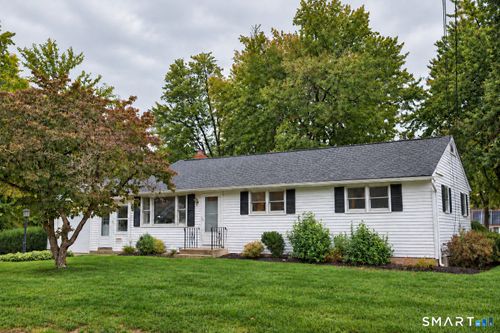 3 Sun St, Enfield, CT, 06082-5115 | Card Image