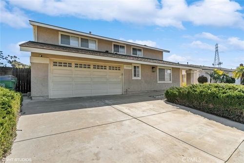 17552 Wayne, Irvine, CA, 92614 | Card Image