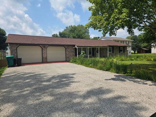 6065 Rollins Dr, Nashport, OH, 43830-9461 | Card Image