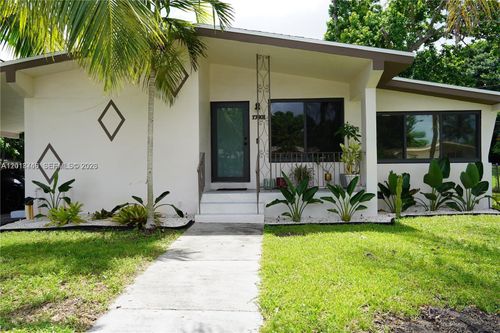 17601 Ne 5th Ct, North Miami Beach, FL, 33162-1955 | Card Image