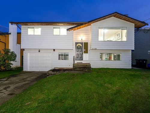 26490 28b Ave, Aldergrove, BC, V4W3B1 | Card Image