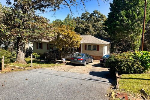 202 Tramrod Trl, Travelers Rest, SC, 29690-9550 | Card Image